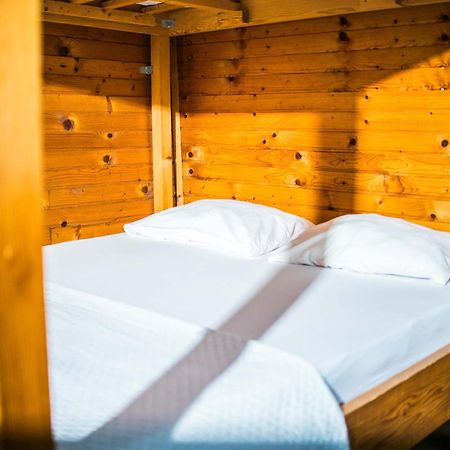 Wooden Village Resort Ponari ภายนอก รูปภาพ
