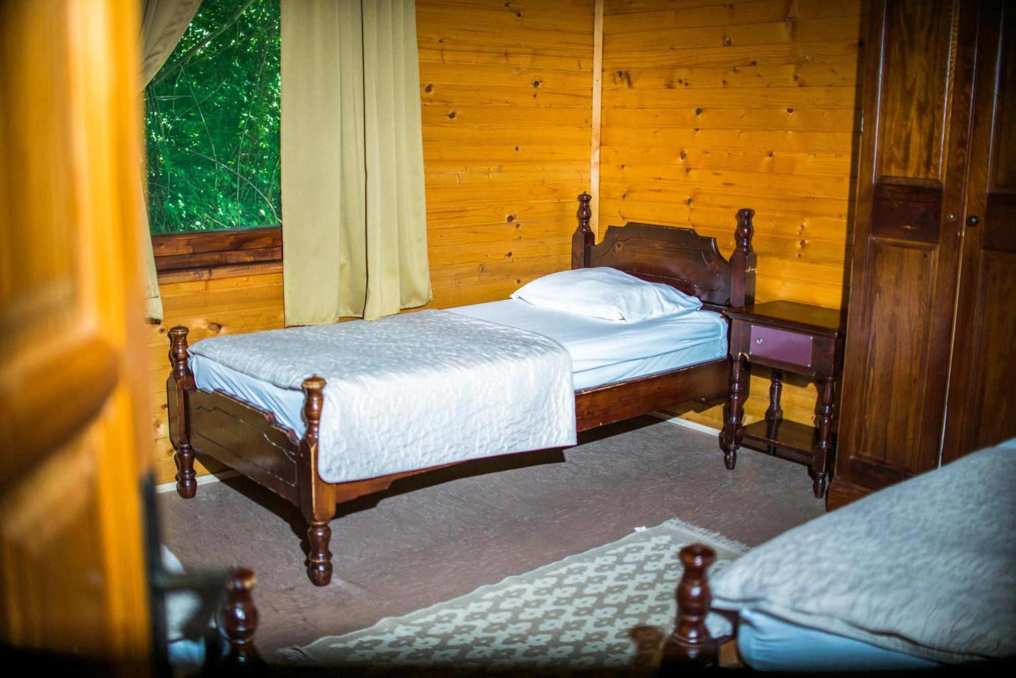 Wooden Village Resort Ponari ภายนอก รูปภาพ