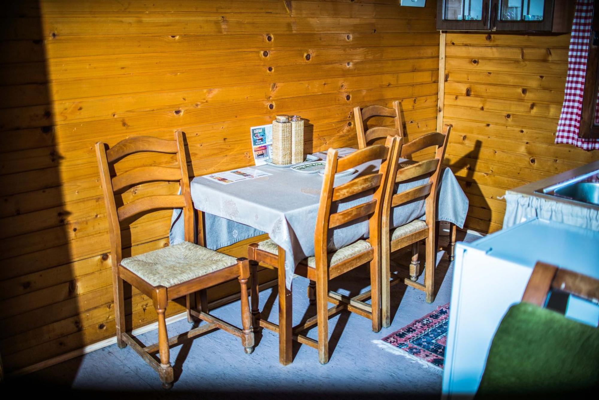 Wooden Village Resort Ponari ภายนอก รูปภาพ