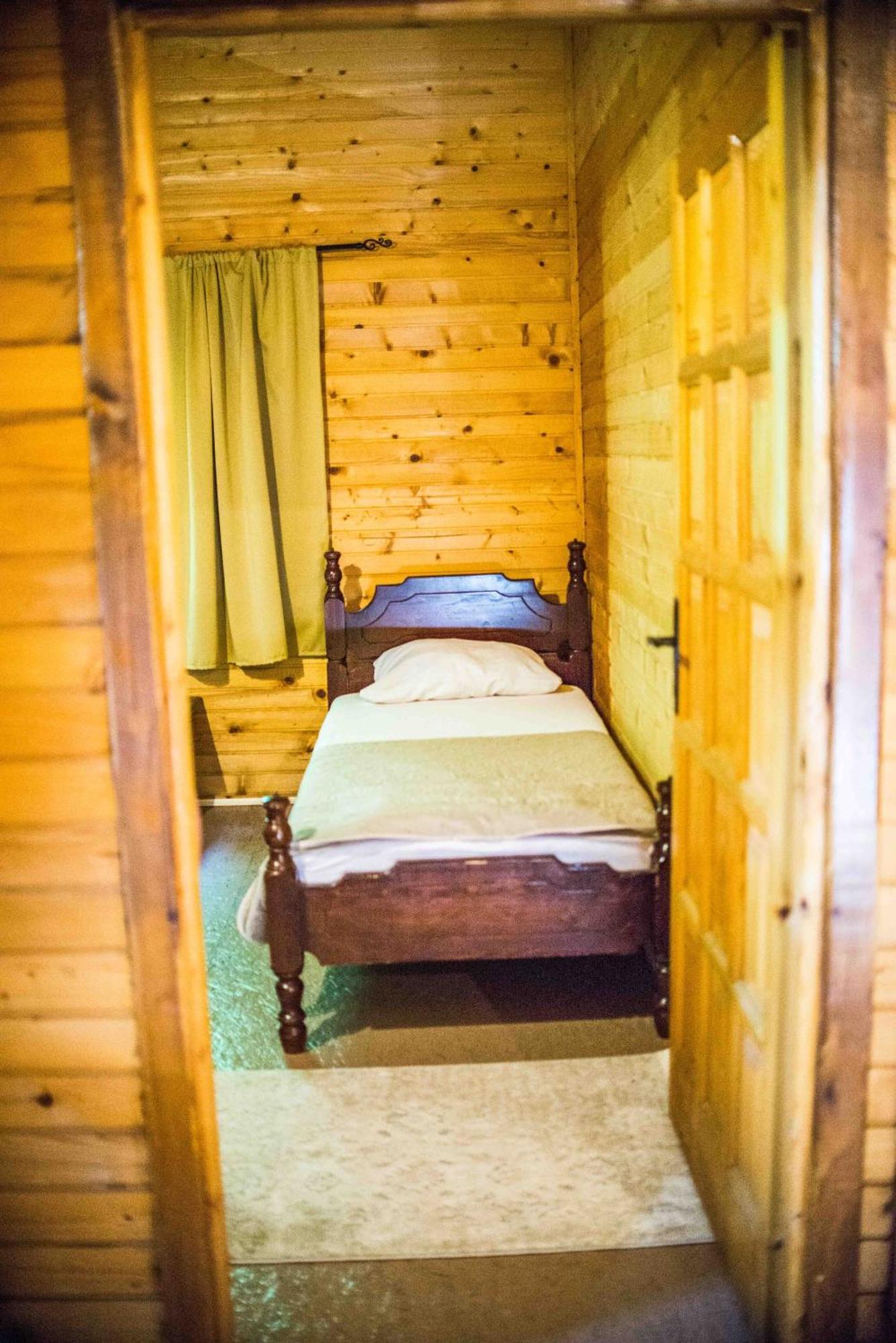 Wooden Village Resort Ponari ภายนอก รูปภาพ
