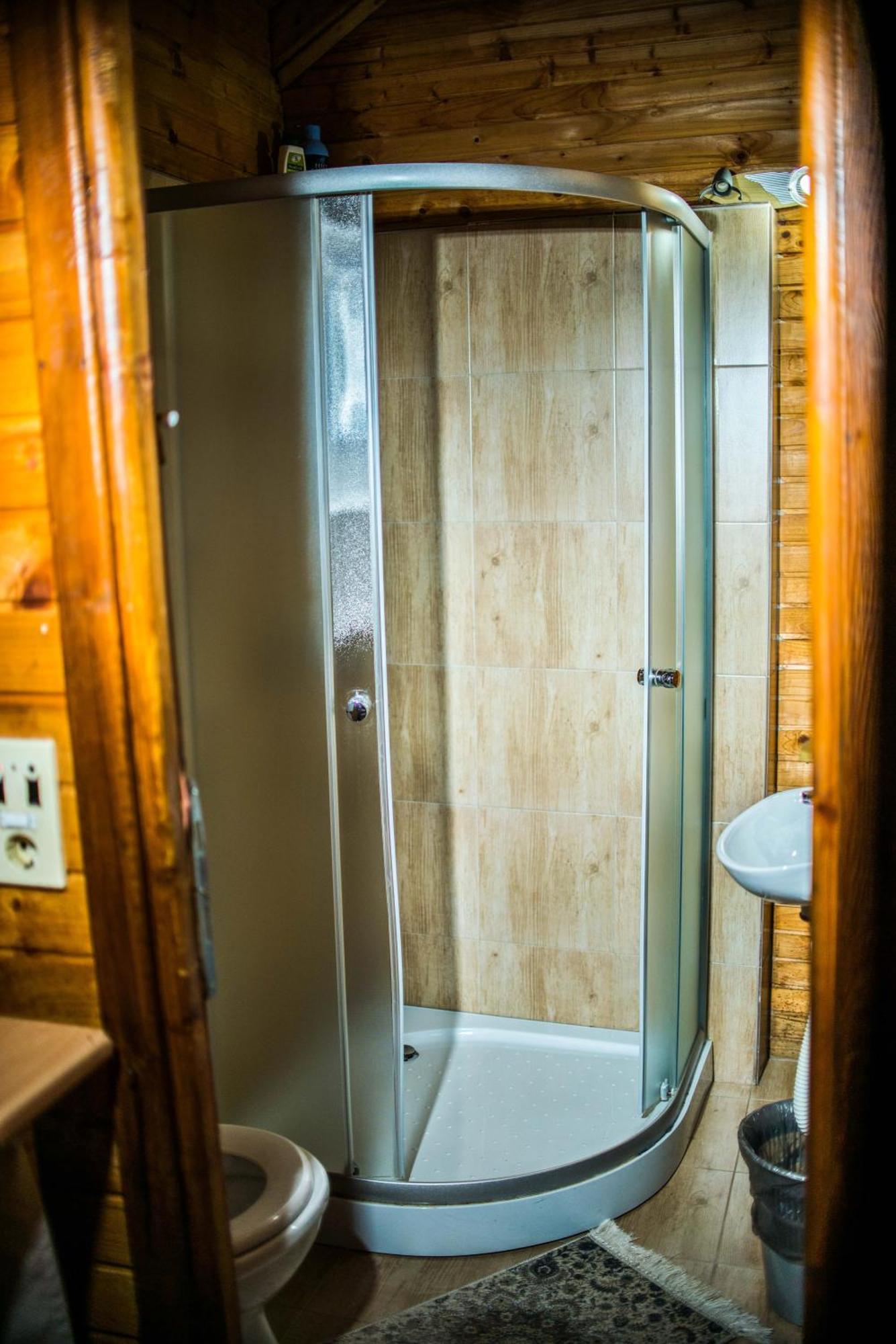 Wooden Village Resort Ponari ภายนอก รูปภาพ