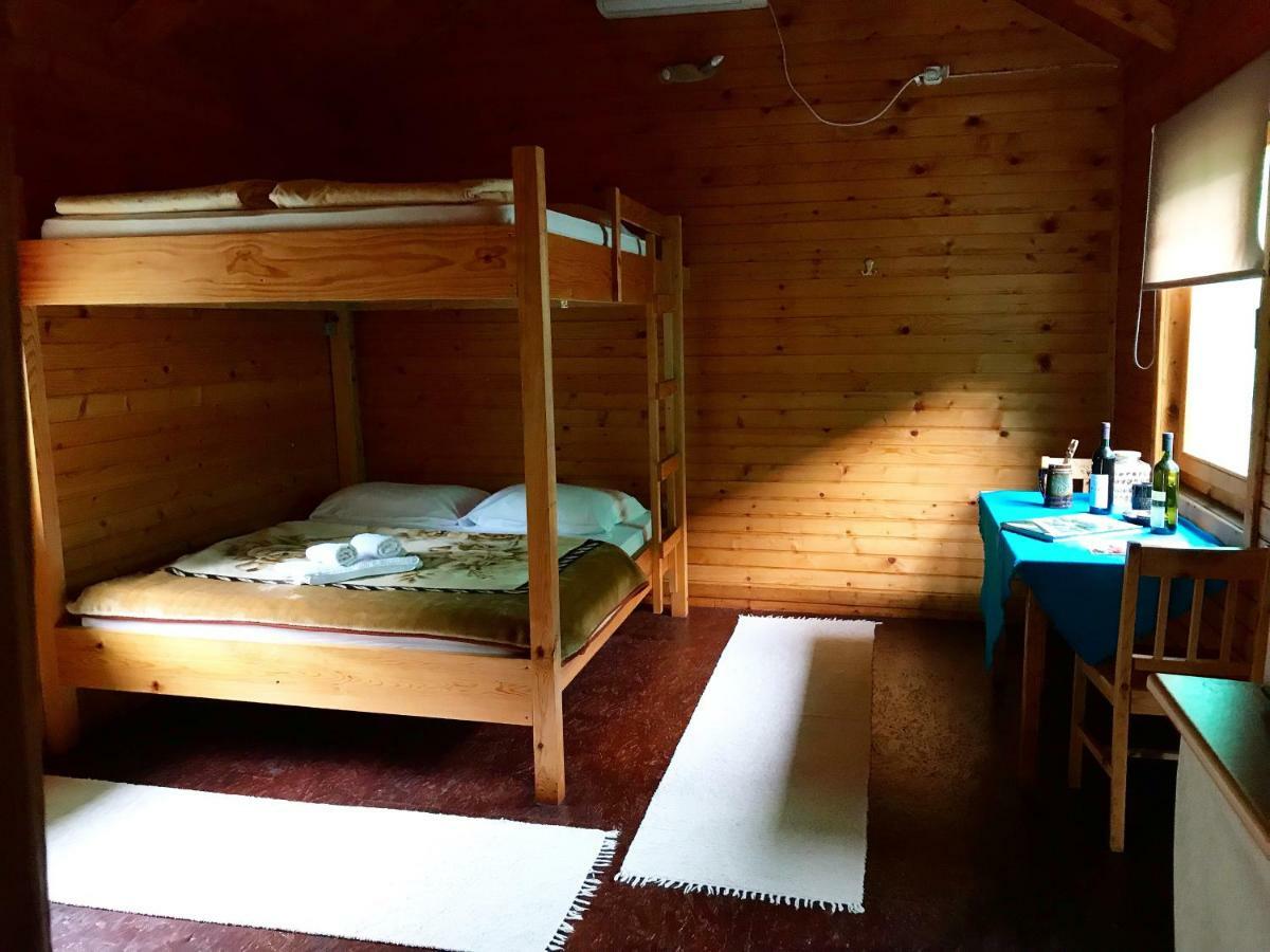 Wooden Village Resort Ponari ภายนอก รูปภาพ